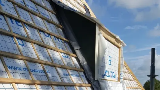 Dakrenovatie boerderij Makkum — afbeelding 1