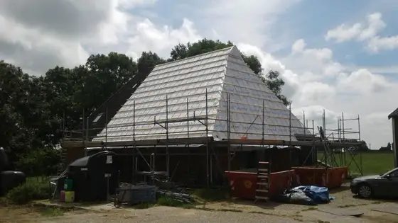 Dakrenovatie boerderij Makkum — afbeelding 4
