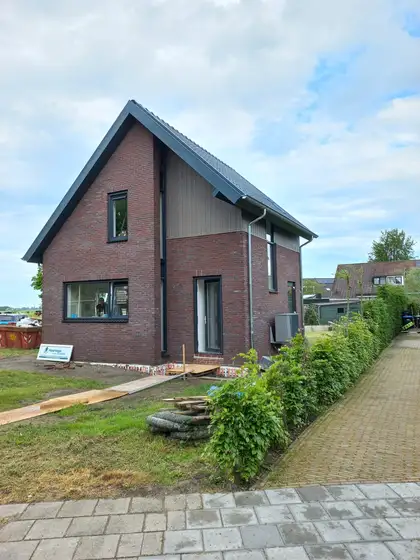 (FSC) Energie neutrale nieuwbouw woning met lucht/water warmtepomp in Easterwierrum — afbeelding 1