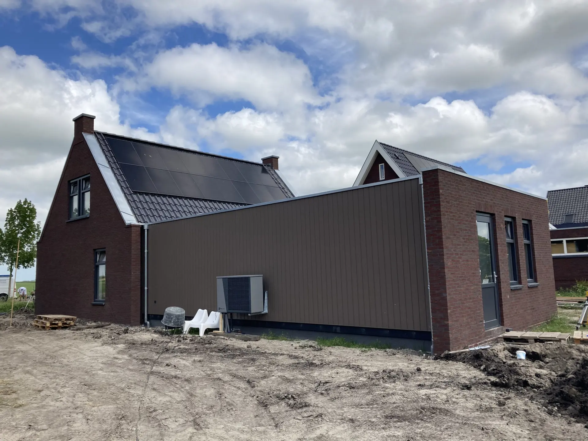 Energie neutrale woning met lucht/water warmtepomp in Oudega