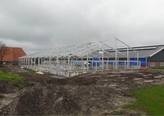 Nieuwbouw Geitenstal in Mirns — afbeelding 9