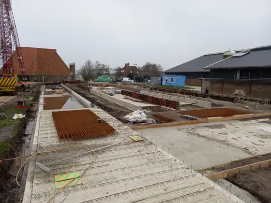 Nieuwbouw Geitenstal in Mirns — afbeelding 16