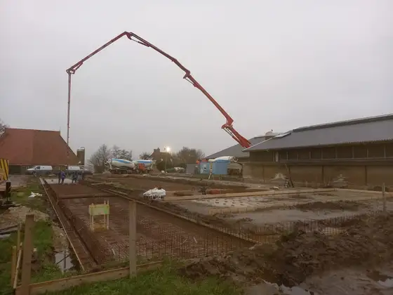 Nieuwbouw Geitenstal in Mirns — afbeelding 18