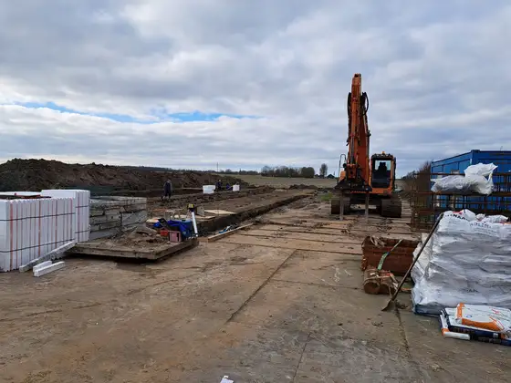 Nieuwbouw jongveestal en verbouwing in Brantgum — afbeelding 12