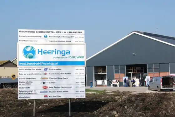 Nieuwbouw ligboxenstal It Heidenskip — afbeelding 2