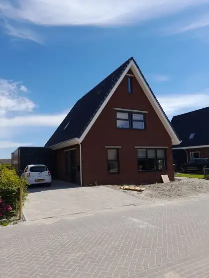 Energie neutrale nieuwbouw woning met aardwarmtepomp in Arum — afbeelding 2