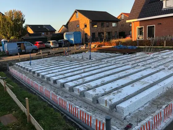 Energie neutrale nieuwbouw woning met aardwarmtepomp in Arum — afbeelding 31