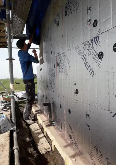 Renovatie en isolatie buitenschil bedrijfswoning — afbeelding 1