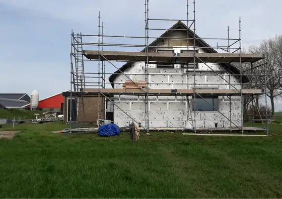 Renovatie en isolatie buitenschil bedrijfswoning — afbeelding 2
