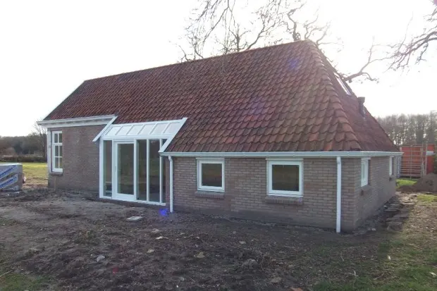 Renovatie en verbouw woudboerderij Wijnjewoude